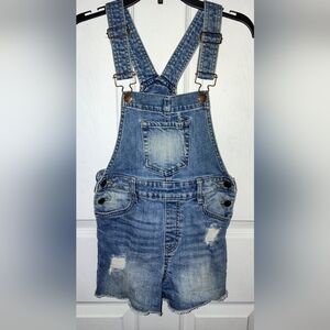 Treasure & Bond Girls Size 10 Distressed Jean Overall Shorts.